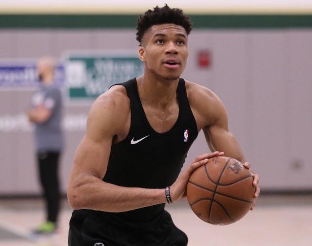 众对少数民 众对少数民